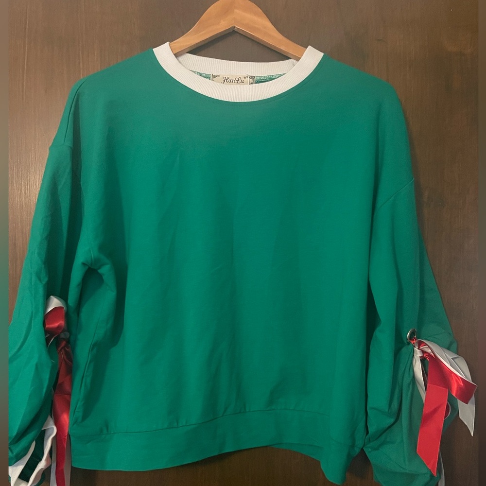 New Green Sweat Shirt with Ribbon Design Sleeves